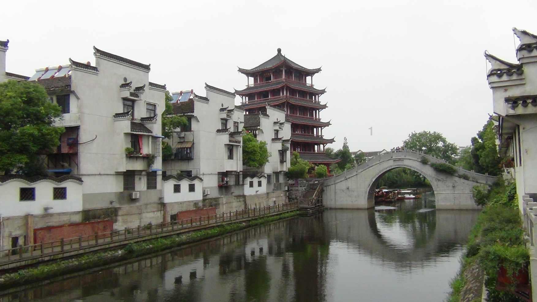 海岛冲浪
